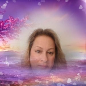 Meet your Posher, Carey